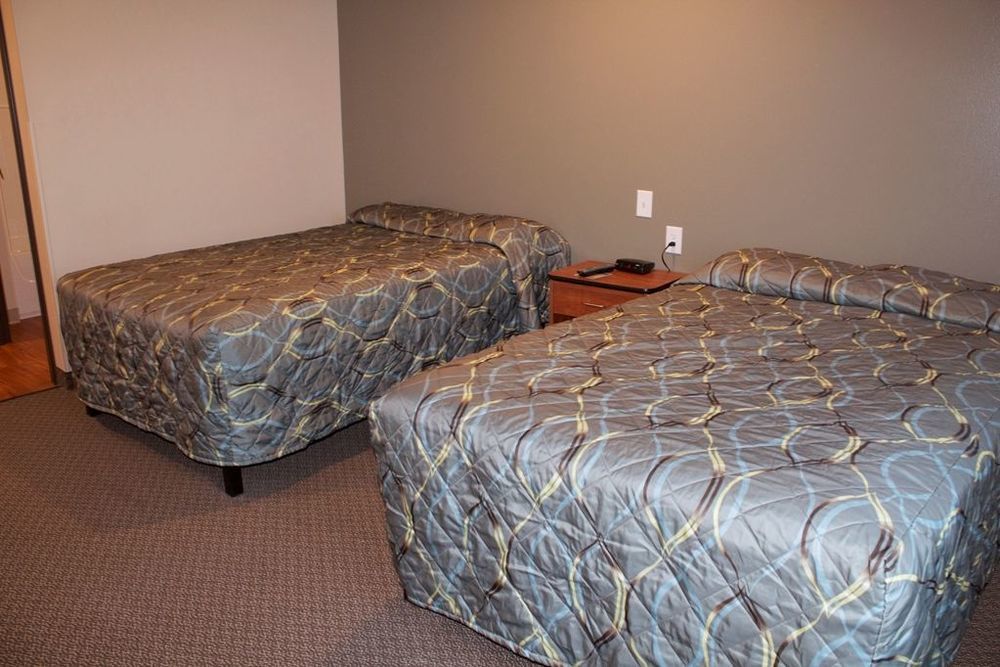 Suburban Studios Watford City Rom bilde